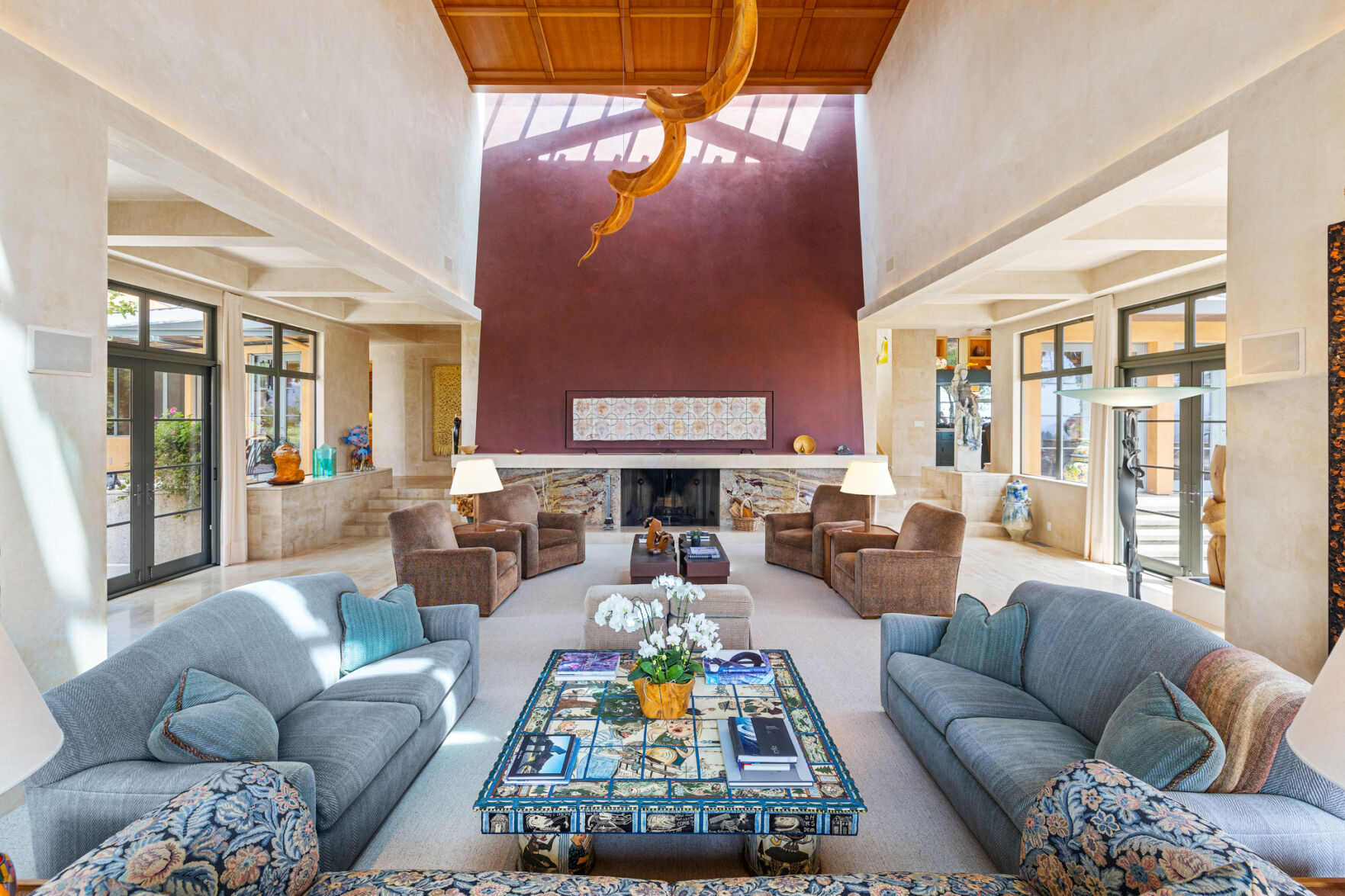 840-844 Meadowood Lane in St. Helena
